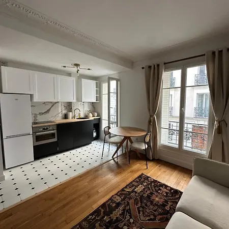 Apartment Charming Parisian Flat Near Eiffel Tower Paris