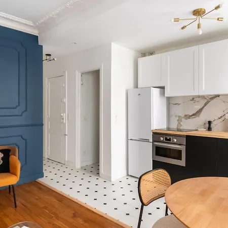 Appartamento Charming Parisian Flat Near Eiffel Tower *