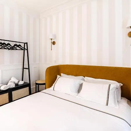 Charming Parisian Flat Near Eiffel Tower * Parigi