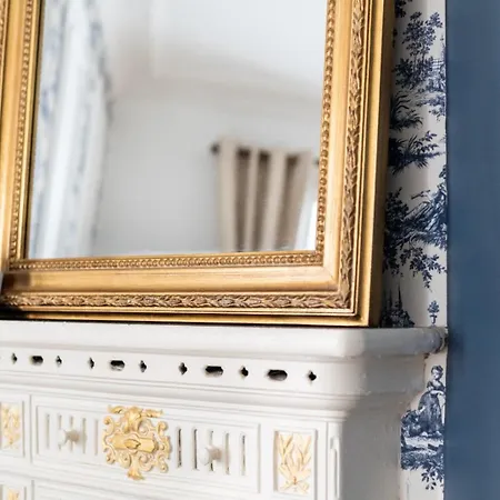 Appartamento Charming Parisian Flat Near Eiffel Tower