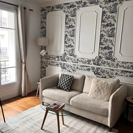 Charming Parisian Flat Near Eiffel Tower Appartamento *